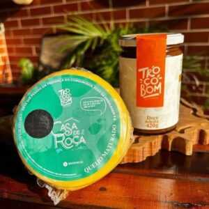 Kit Lampião & Maria Bonita - Queijo Meia Cura Troço Bom + Doce de Leite Troço Bom